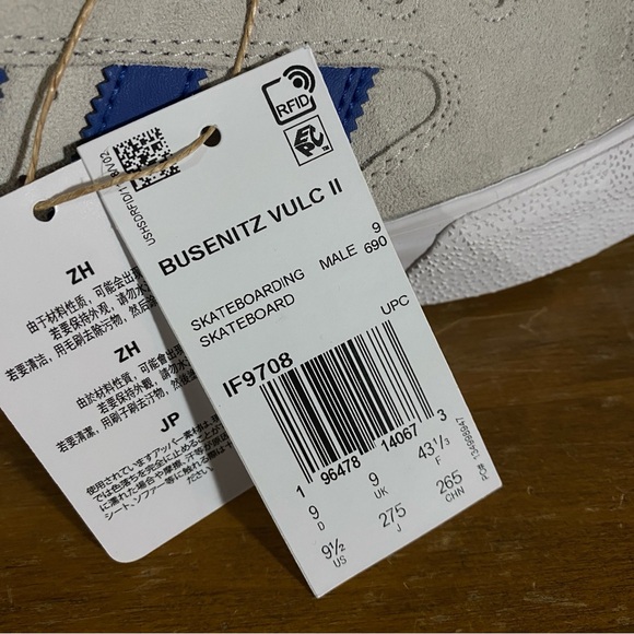 Size 9.5 - adidas Busenitz Vulc 2 Crystal White Royal Blue - Picture 7 of 10